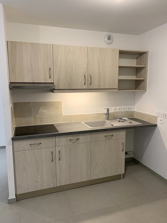 APPARTEMENT T1 A LOUER - CHAMBERY - 37.74 m2 - 595 &euro; charges comprises par mois