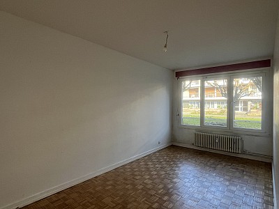 APPARTEMENT T4 A LOUER - CHAMBERY - 97.09 m2 - 1 293 &euro; charges comprises par mois