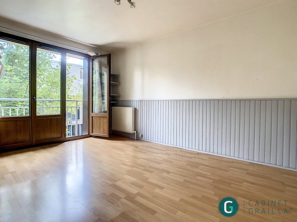 STUDIO A LOUER - CHAMBERY - 23.62 m2 - 510 &euro; charges comprises par mois