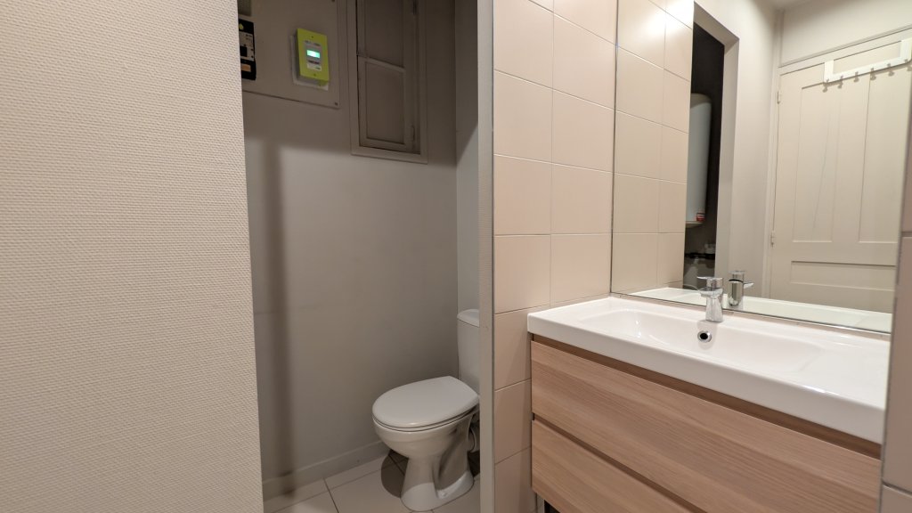 STUDIO A LOUER - CHAMBERY - 23.88 m2 - 458 &euro; charges comprises par mois