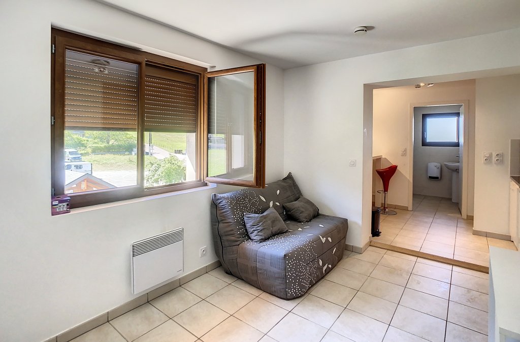 STUDIO A LOUER - LE BOURGET DU LAC - 24.85 m2 - 454,81 &euro; charges comprises par mois