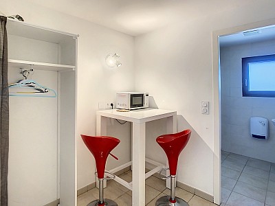 STUDIO A LOUER - LE BOURGET DU LAC - 24.85 m2 - 454,81 € charges comprises par mois