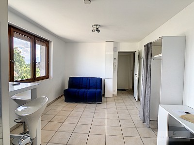 STUDIO A LOUER - LE BOURGET DU LAC - 25.22 m2 - 470 € charges comprises par mois