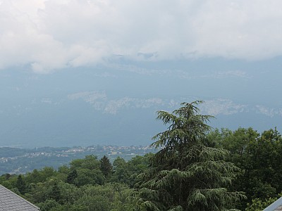 STUDIO A LOUER - LE BOURGET DU LAC - 25.22 m2 - 470 € charges comprises par mois