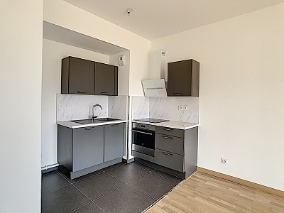 APPARTEMENT T2 A LOUER - CHAMBERY - 48.15 m2 - 899,09 &euro; charges comprises par mois
