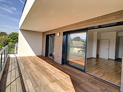 APPARTEMENT T2 A LOUER - CHAMBERY - 48.15 m2 - 899,09 &euro; charges comprises par mois