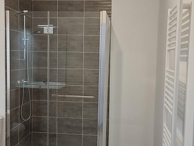 APPARTEMENT T2 A LOUER - CHAMBERY - 42.17 m2 - 835 &euro; charges comprises par mois