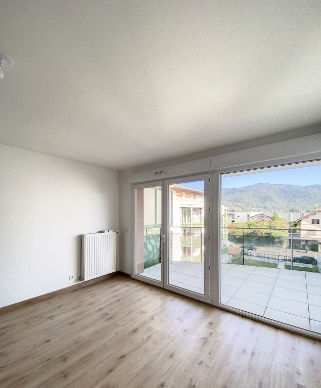 APPARTEMENT T2 A LOUER - ST ALBAN LEYSSE - 44 m2 - 775 &euro; charges comprises par mois