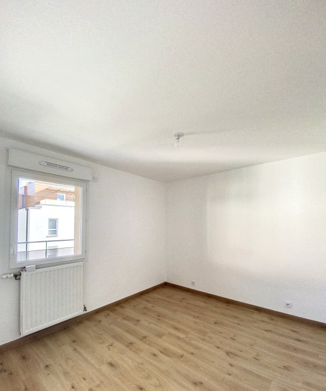 APPARTEMENT T2 A LOUER - ST ALBAN LEYSSE - 44 m2 - 775 &euro; charges comprises par mois