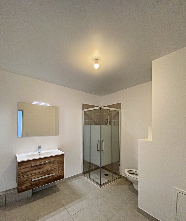 APPARTEMENT T2 A LOUER - ST ALBAN LEYSSE - 44 m2 - 775 &euro; charges comprises par mois