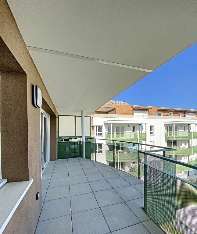 APPARTEMENT T2 A LOUER - ST ALBAN LEYSSE - 44 m2 - 775 &euro; charges comprises par mois
