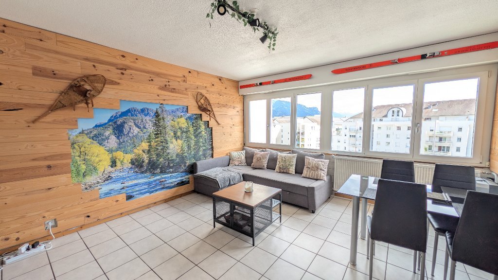APPARTEMENT T2 A VENDRE - CHAMBERY - 42 m2 - 175 000 &euro;