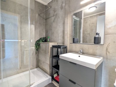 APPARTEMENT T2 A VENDRE - CHAMBERY - 42 m2 - 175 000 &euro;