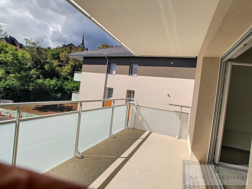 APPARTEMENT T3 A LOUER - LA MOTTE SERVOLEX - 72.3 m2 - 953,03 &euro; charges comprises par mois