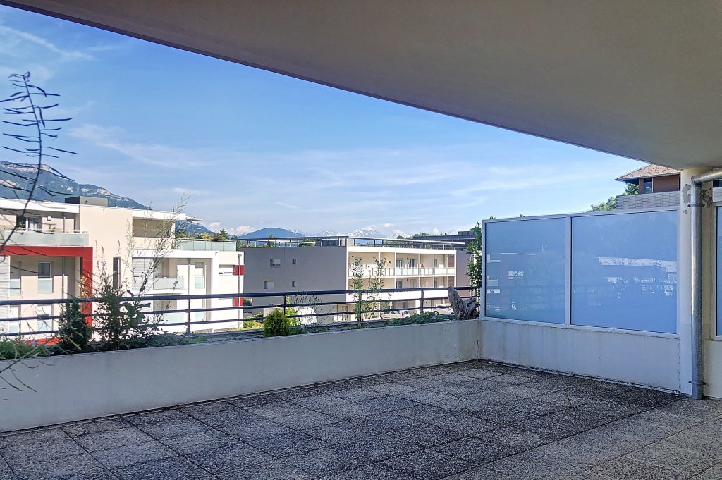 APPARTEMENT T3 A LOUER - LE BOURGET DU LAC - 76.85 m2 - 1 000 &euro; charges comprises par mois