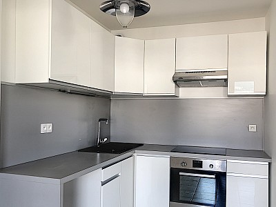 APPARTEMENT T3 A LOUER - LE BOURGET DU LAC - 76.85 m2 - 1 000 &euro; charges comprises par mois