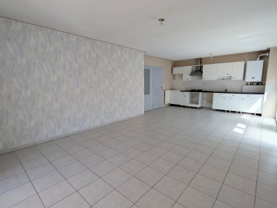 APPARTEMENT T3 A VENDRE - CHALLES LES EAUX - 69 m2 - 265 000 €