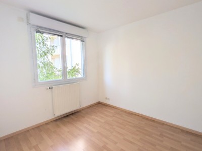 APPARTEMENT T3 A VENDRE - CHAMBERY - 68.13 m2 - 279 000 €