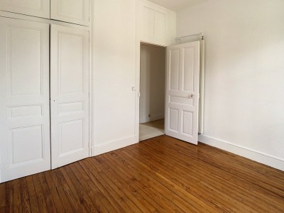 APPARTEMENT T3 A VENDRE - CHAMBERY - 62 m2 - 165 000 €