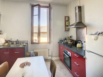APPARTEMENT T3 A VENDRE - CHAMBERY - 62 m2 - 189 000 €