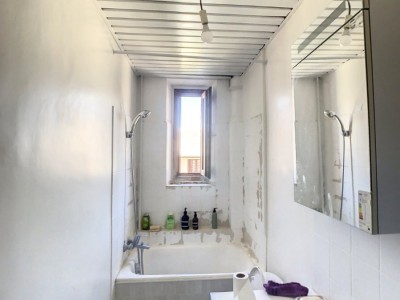 APPARTEMENT T3 A VENDRE - CHAMBERY - 62 m2 - 189 000 €