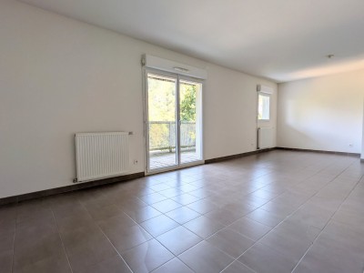 APPARTEMENT T3 A VENDRE - CHAMBERY - 65.74 m2 - 185 000 €