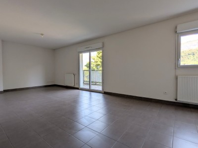 APPARTEMENT T3 A VENDRE - CHAMBERY - 65.74 m2 - 185 000 €