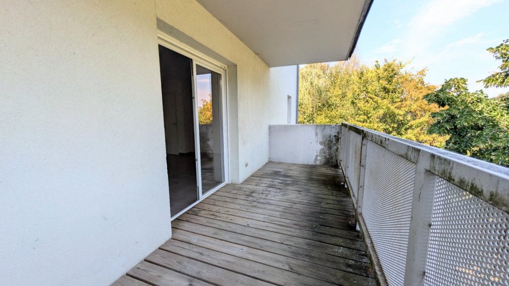 APPARTEMENT T3 A VENDRE - CHAMBERY - 65.74 m2 - 185 000 &euro;