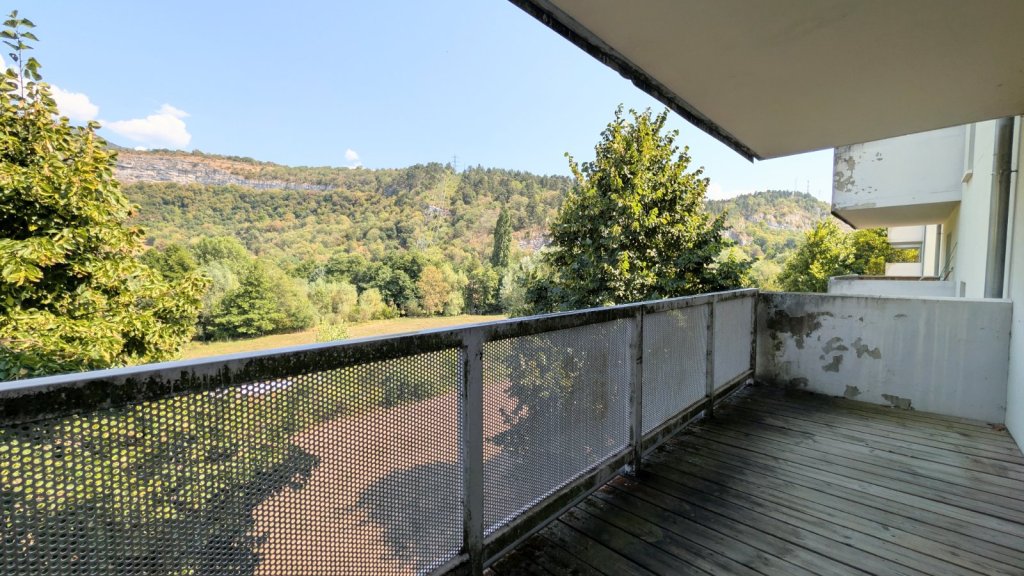 APPARTEMENT T3 A VENDRE - CHAMBERY - 65.74 m2 - 185 000 &euro;
