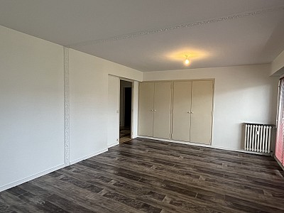 APPARTEMENT T4 A LOUER - CHAMBERY - 107.32 m2 - 1 375,07 € charges comprises par mois