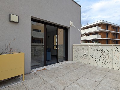 APPARTEMENT T4 A LOUER - CHAMBERY - 85.27 m2 - 1 427 € charges comprises par mois