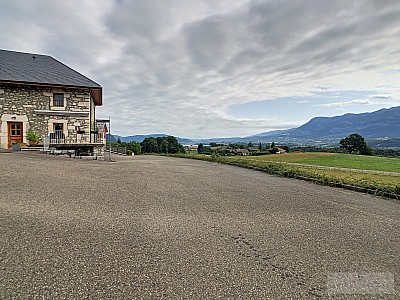 APPARTEMENT T4 A LOUER - LE BOURGET DU LAC - 84 m2 - 1 040,66 € charges comprises par mois